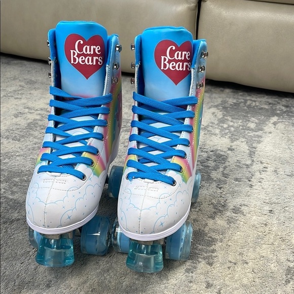 New Dolls Kill Care Bears Roller Skates Glitter Rainbow Cloud Squad Blue Sz 9 - Picture 3 of 12